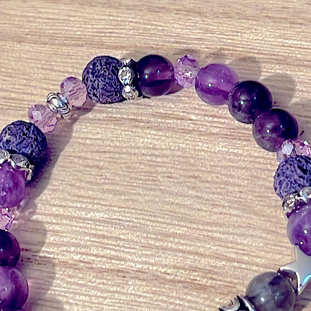 Amethyst, Flash Labradorite, Purple Lava Stone, Amulet Charm Bracelet 💜🖤🤍 - Picture 8 of 12